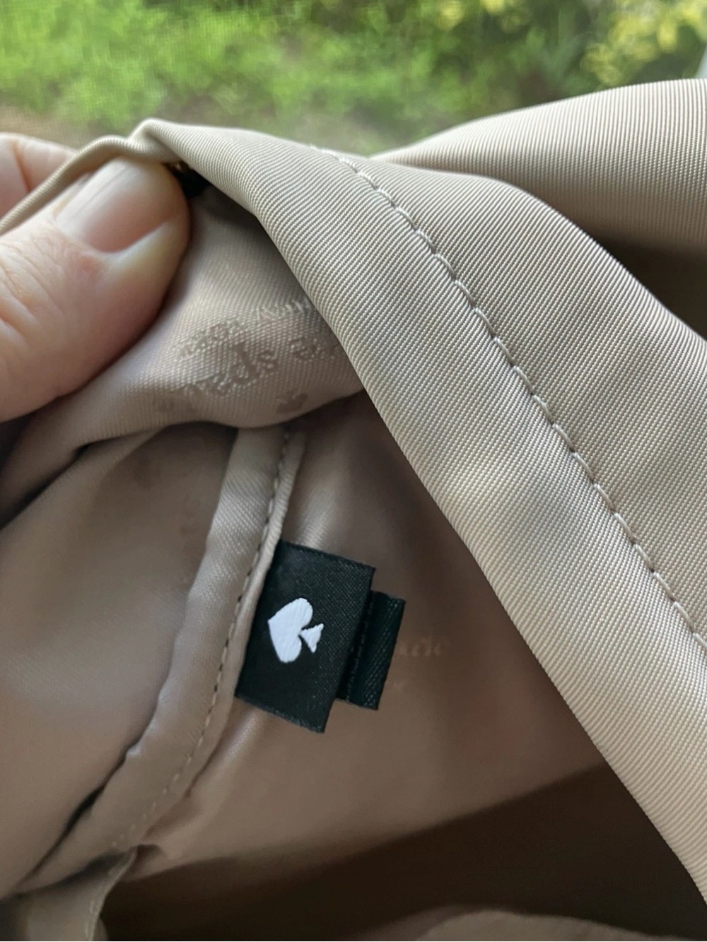 KATE SPADE | Chelsea Medium Backpack - Picture 6 of 14